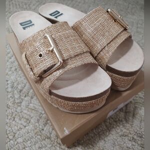 New Dirty Laundry Palm Island Raffia Platform Sandals